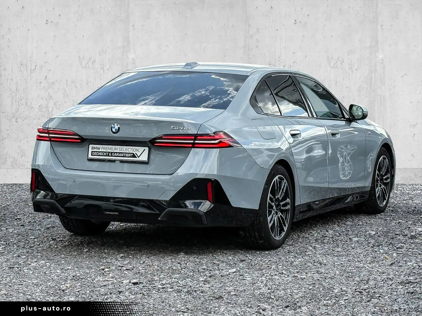 BMW 5 Series 2023 — imagine 2