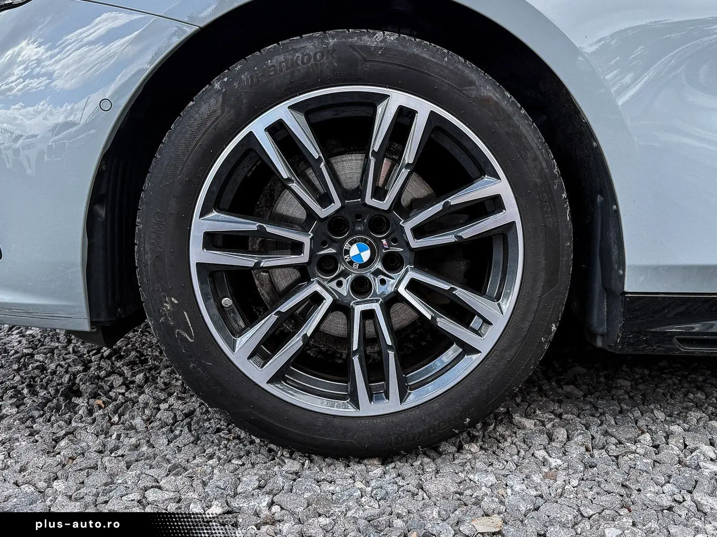 BMW 5 Series 2023 — imagine 5
