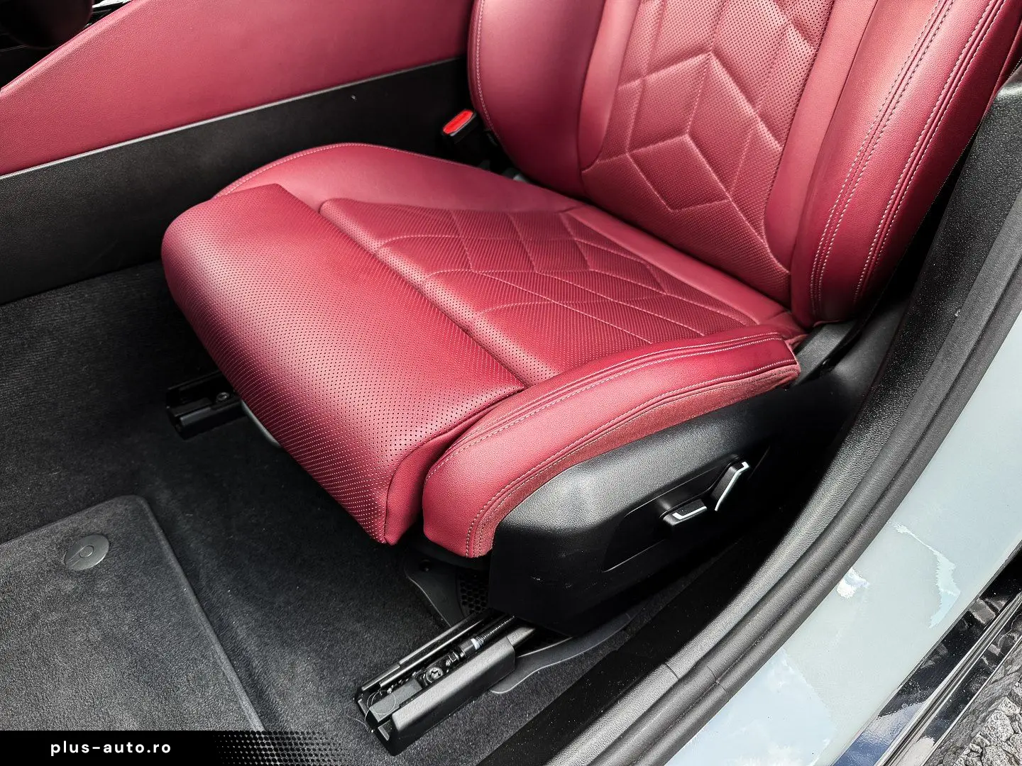 BMW 5 Series 2023 — imagine 17