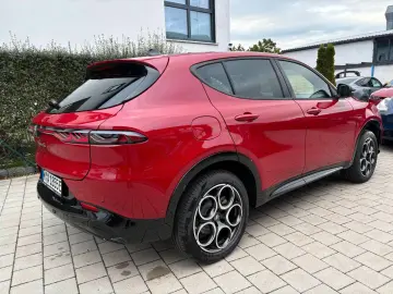 ALFA ROMEO Tonale Veloce Plug-In-Hybrid AWD