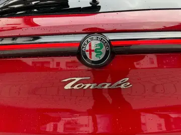 ALFA ROMEO Tonale Veloce Plug-In-Hybrid AWD