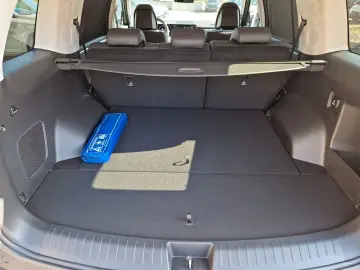 HYUNDAI SANTA FE Hybrid 4WD INTRO Komfort Technik   WKR
