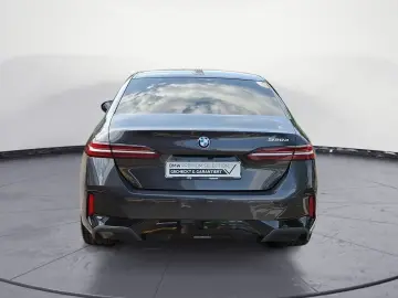 BMW 520d Limousine M-Sport  Navi Rückfahrkamera LED
