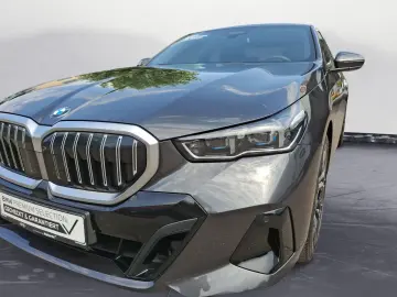 BMW 520d Limousine M-Sport  Navi Rückfahrkamera LED