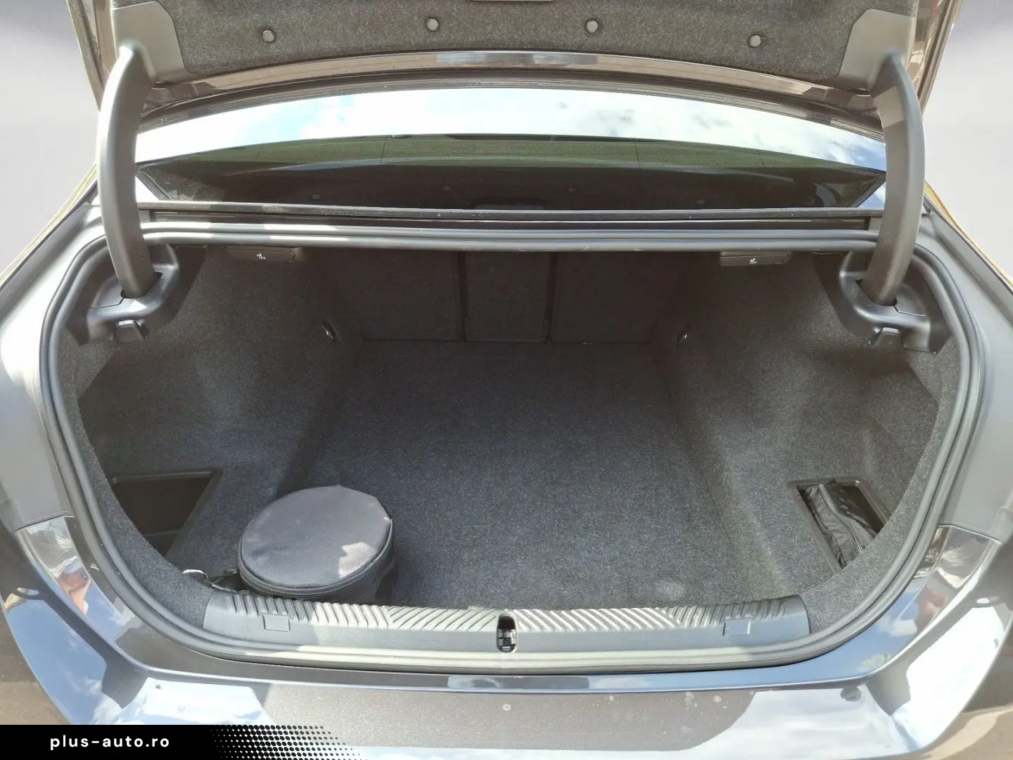 BMW 520d Limousine M-Sport  Navi Rückfahrkamera LED