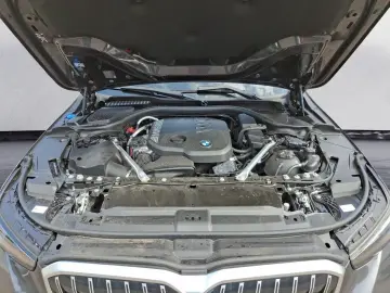 BMW 520d Limousine M-Sport  Navi Rückfahrkamera LED