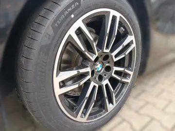 BMW 520d Limousine M SPORTPAKET ICONIC GLOW LIVE COC