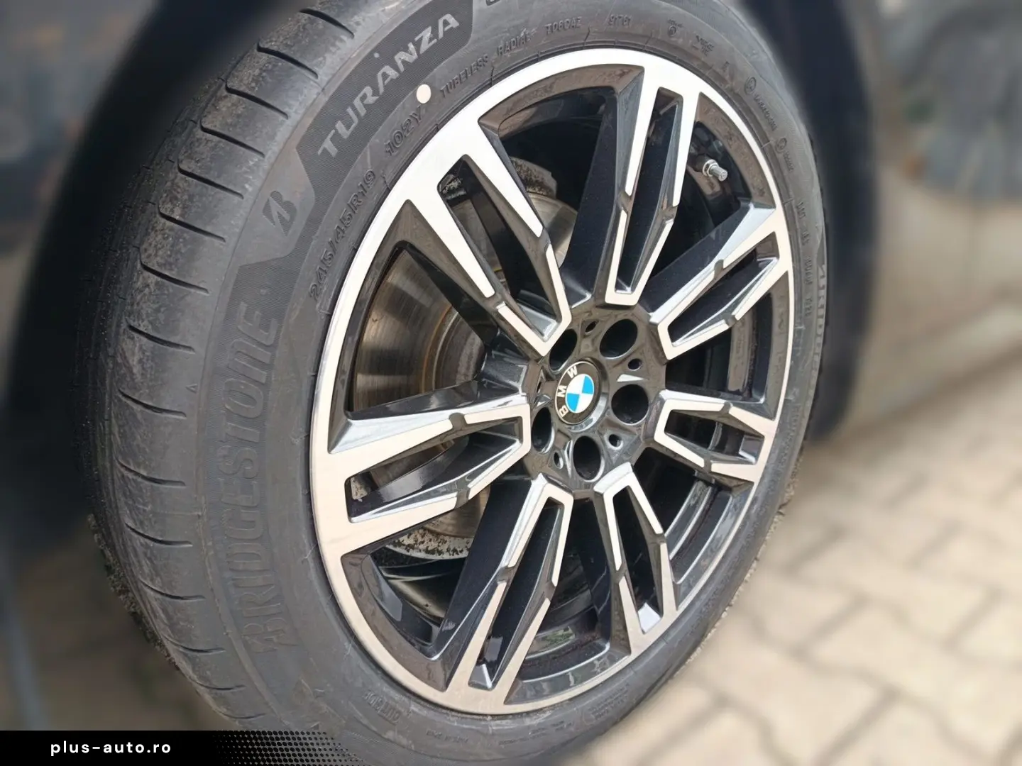 BMW 520d Limousine M SPORTPAKET ICONIC GLOW LIVE COC