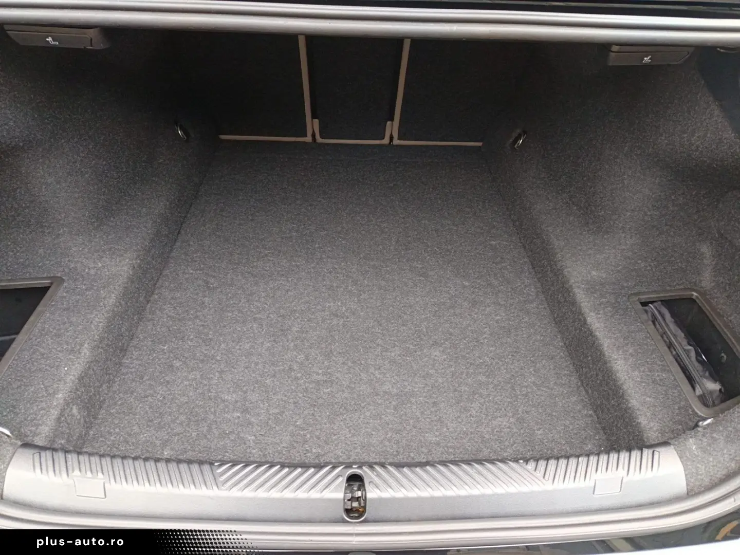 BMW 520d Limousine M SPORTPAKET ICONIC GLOW LIVE COC