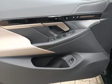 BMW 520d Limousine M SPORTPAKET ICONIC GLOW LIVE COC