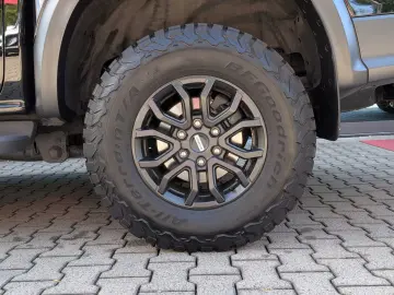 FORD Raptor 2 0 eRollo Mod 25 Fox Fahrwerk 154KW AHK