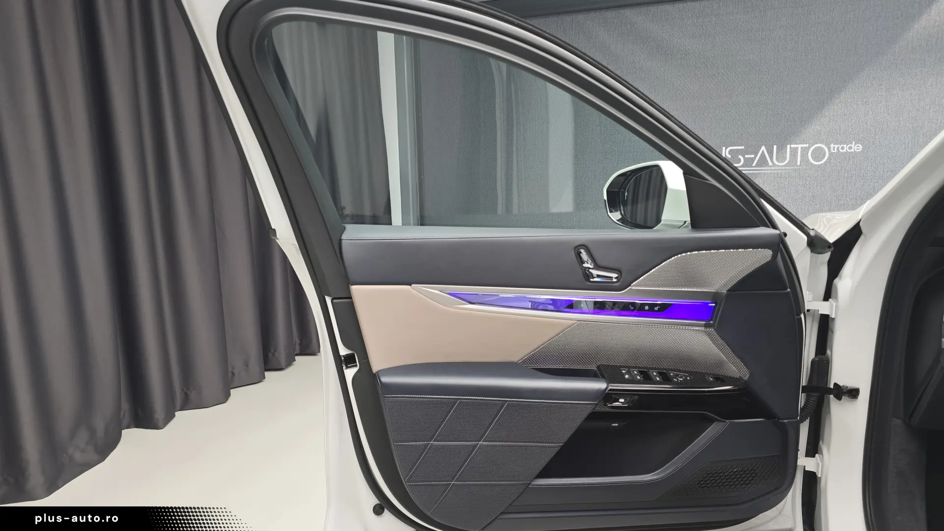 BMW 750 e M Pachet