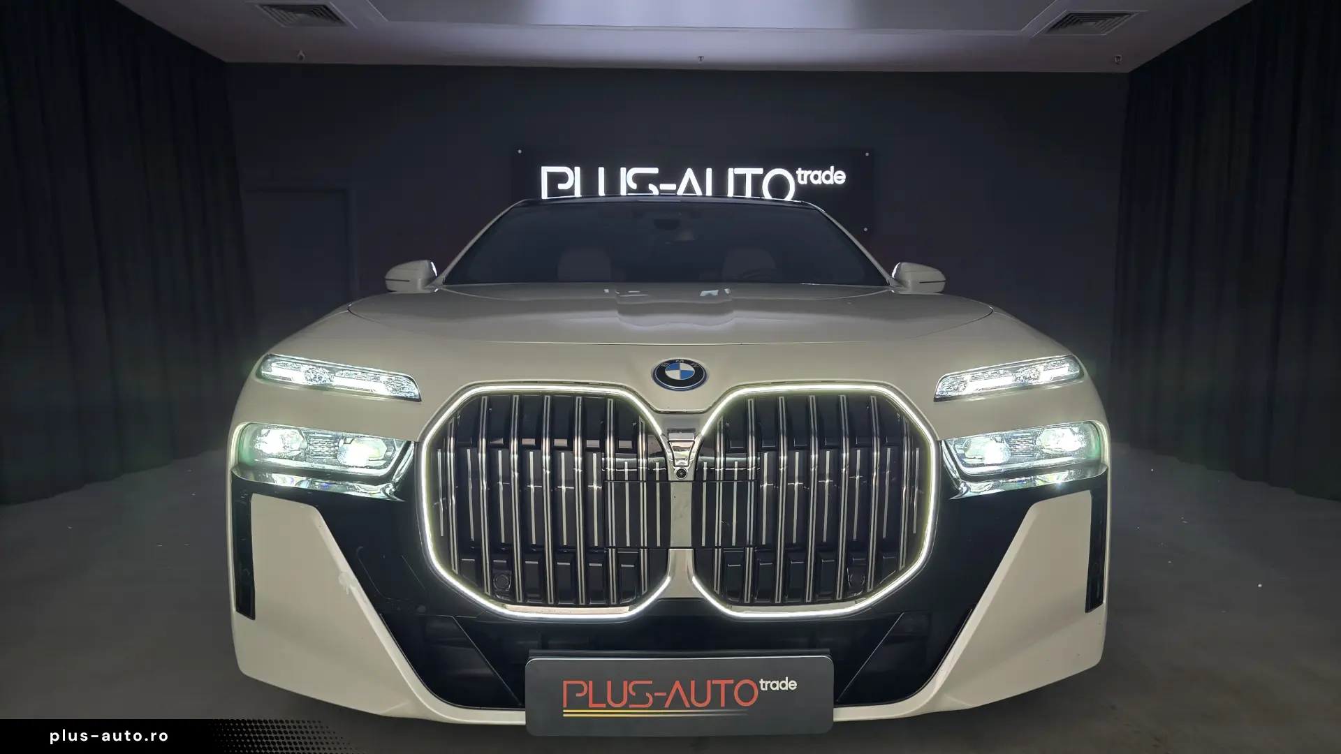 BMW 750 e M Pachet