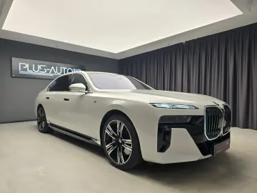 BMW 750 e M Pachet