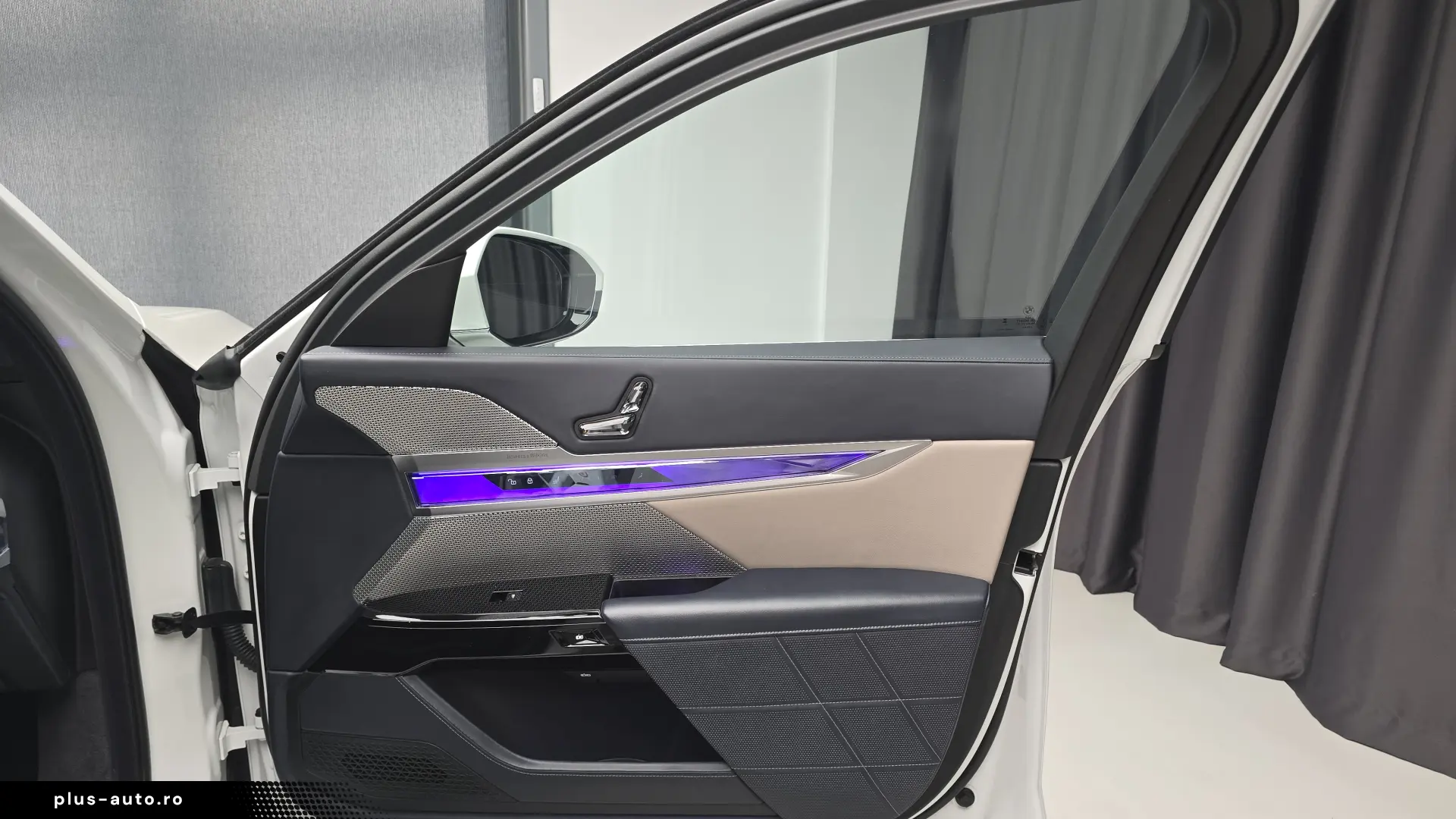 BMW 750 e M Pachet