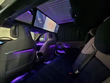 BMW 750 e M Pachet