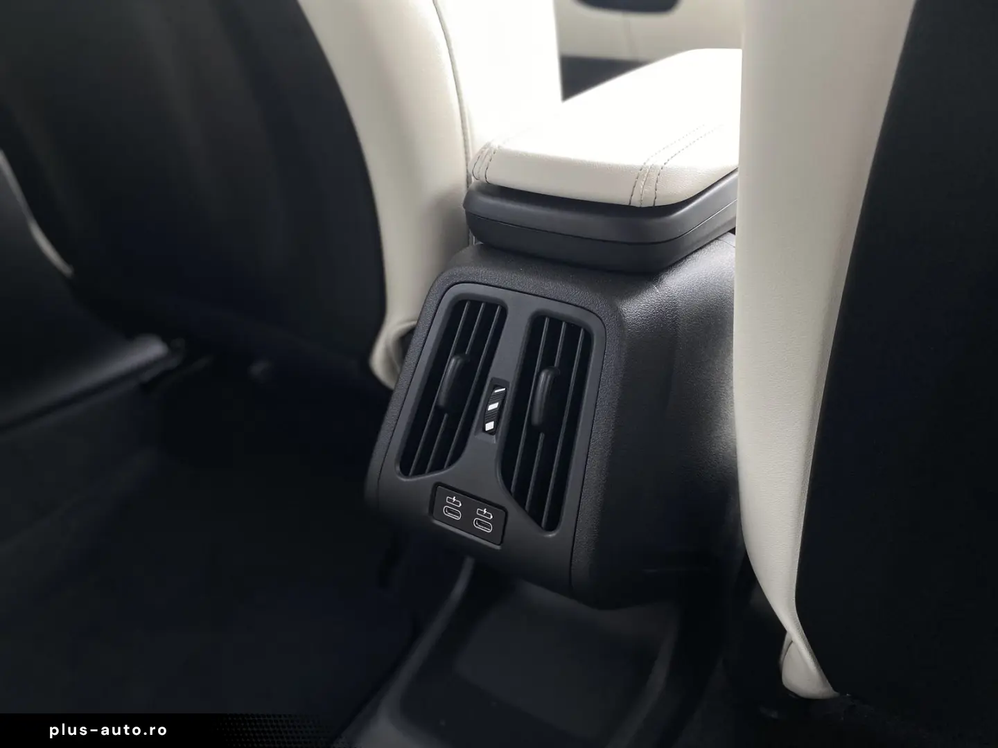 BMW X1 M35i xDrive AHK Pano 20 LM Head-Up DA-Prof.