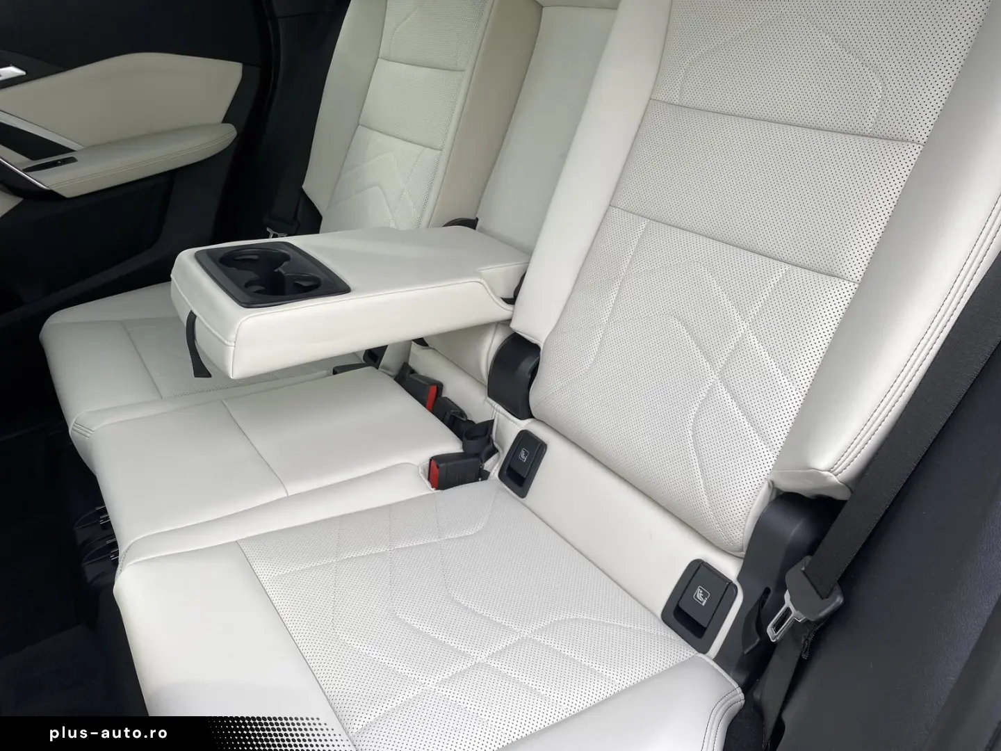 BMW X1 M35i xDrive AHK Pano 20 LM Head-Up DA-Prof.