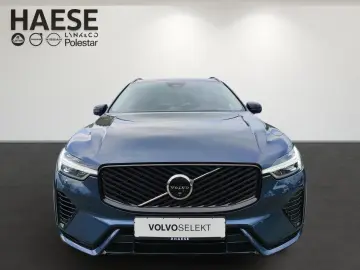 VOLVO XC60 T6 Plus Dark AWD Luftfederung StandHZG AHK