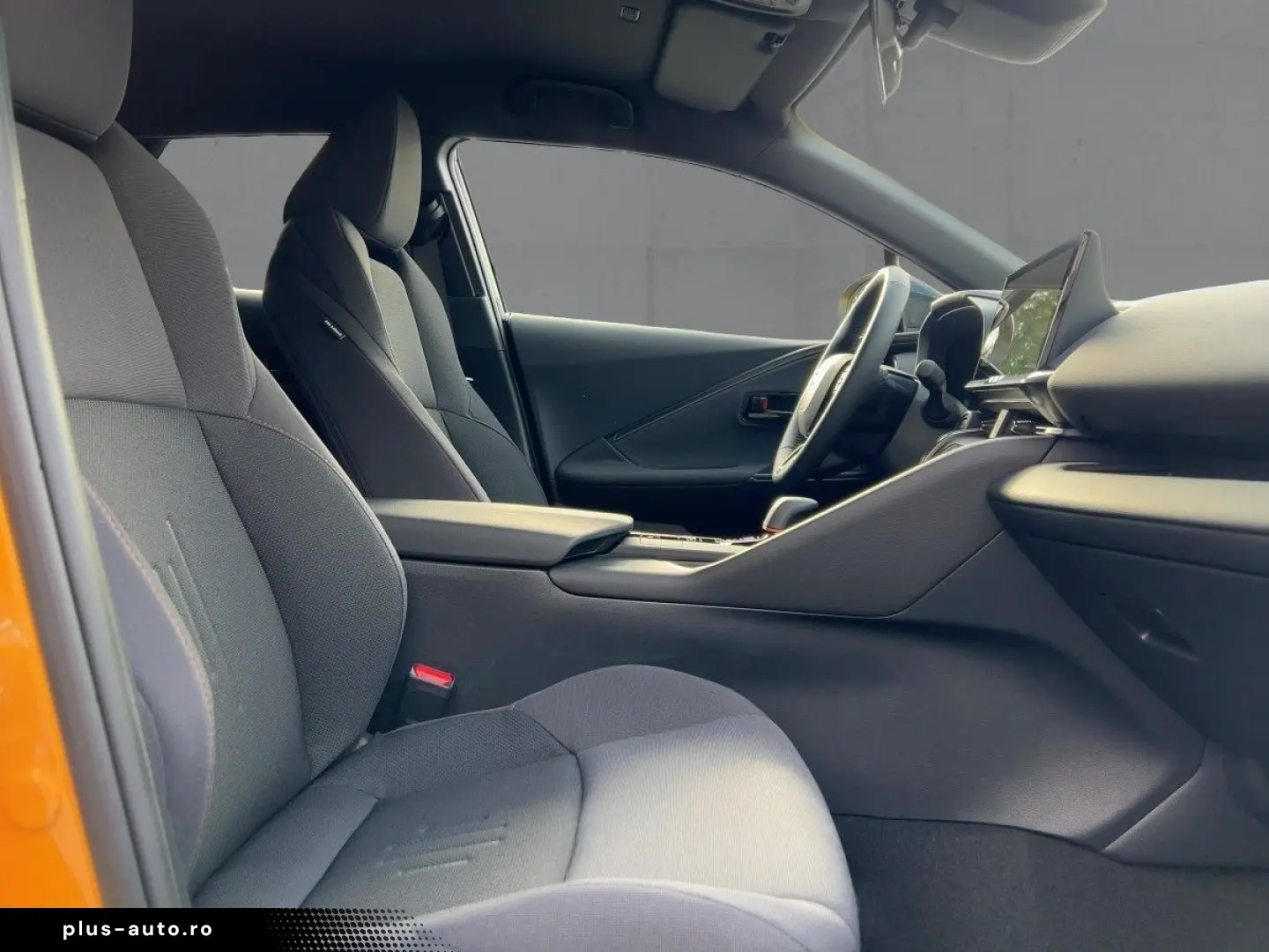 TOYOTA C-HR Plug-In Hybrid SHZ GRA LED Klima