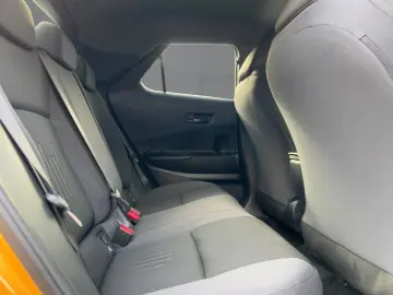 TOYOTA C-HR Plug-In Hybrid SHZ GRA LED Klima
