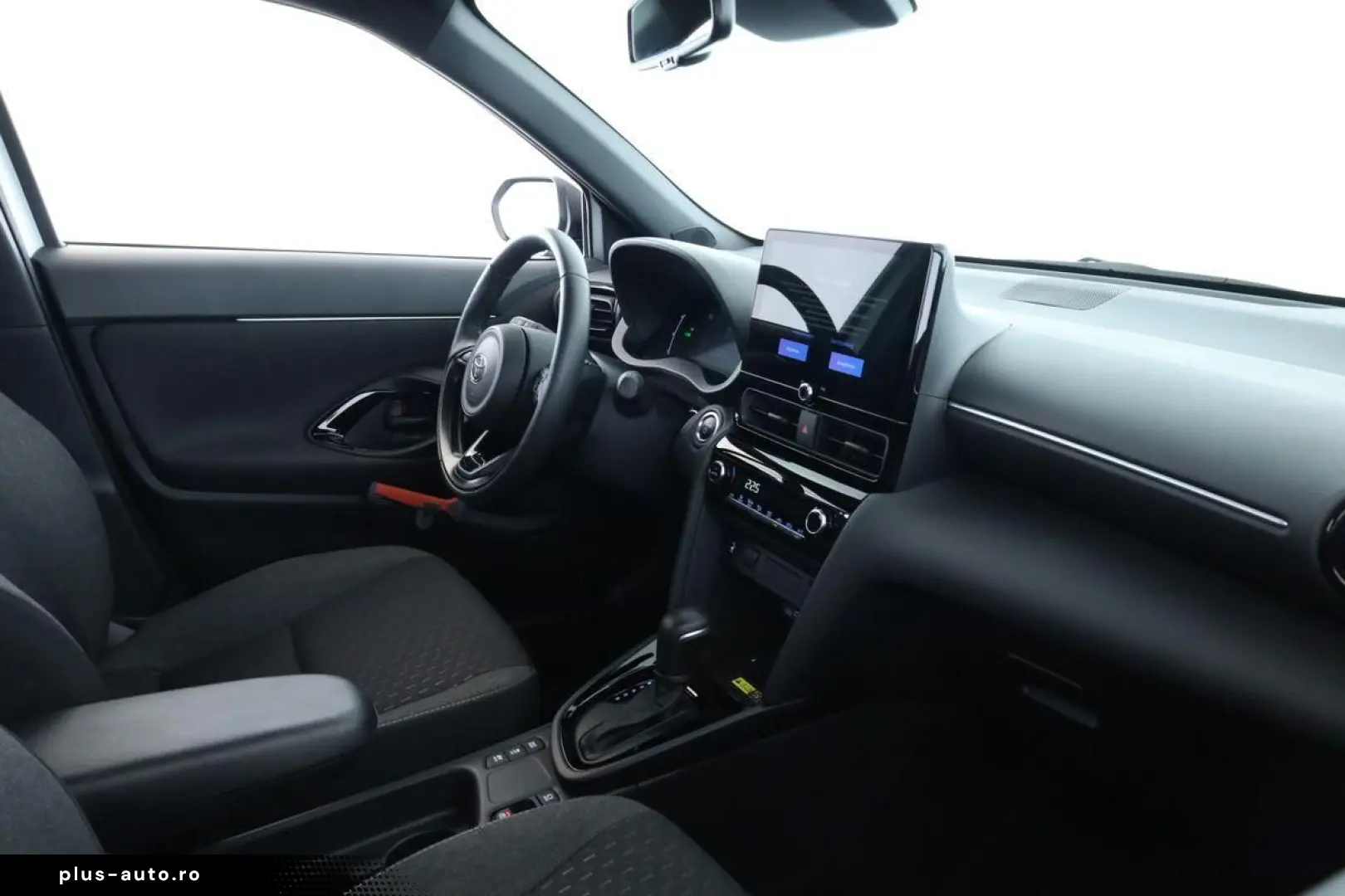 TOYOTA Yaris Cross Hybrid Teamplayer LED Nav SitzHZ Kam