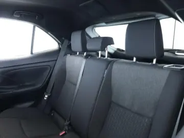 TOYOTA Yaris Cross Hybrid Teamplayer LED Nav SitzHZ Kam
