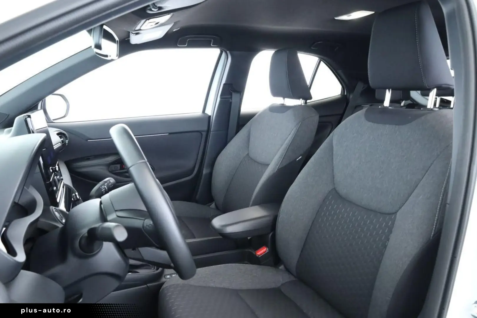 TOYOTA Yaris Cross Hybrid Teamplayer LED Nav SitzHZ Kam