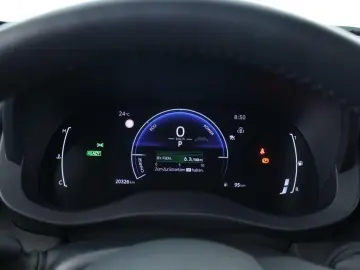 TOYOTA Yaris Cross Hybrid Teamplayer LED Nav SitzHZ Kam