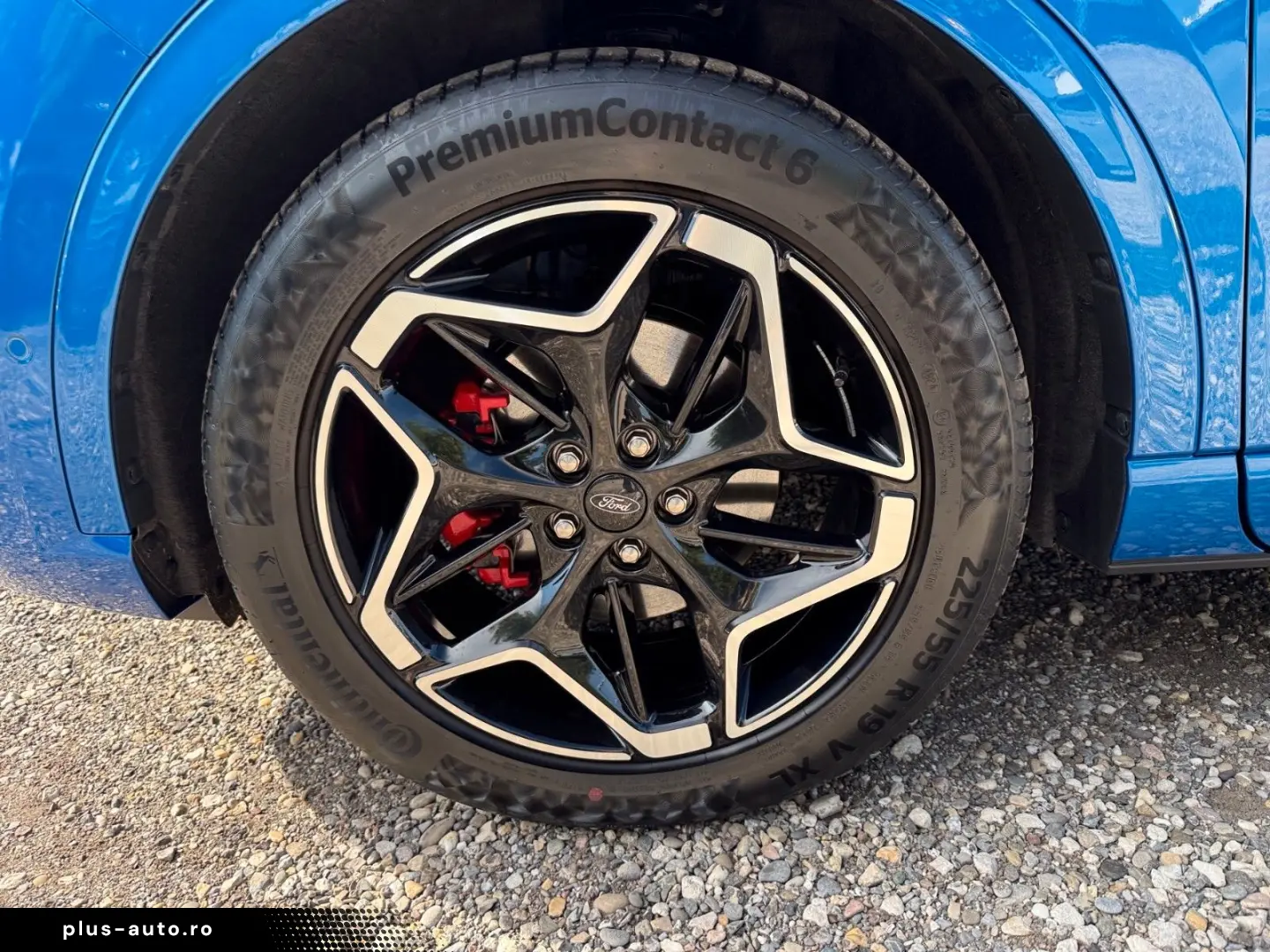 FORD Kuga 2.5 HYBRID ST-LineX 180  AHK 19  MatrixLED