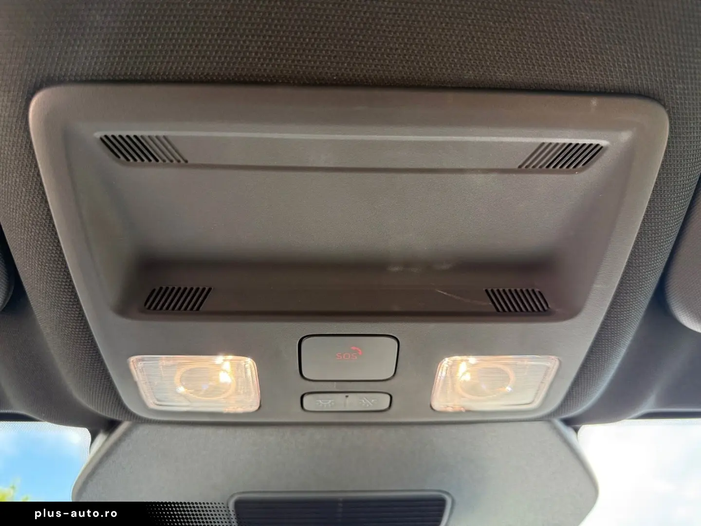 FORD Kuga 2.5 HYBRID ST-LineX 180  AHK 19  MatrixLED