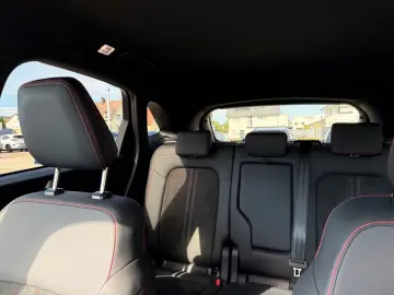 FORD Kuga 2.5 HYBRID ST-LineX 180  AHK 19  MatrixLED