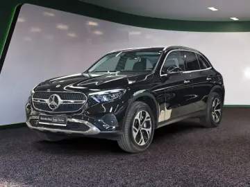 MERCEDES-BENZ GLC 300 e 4M Avantgarde Premium AHK LE…
