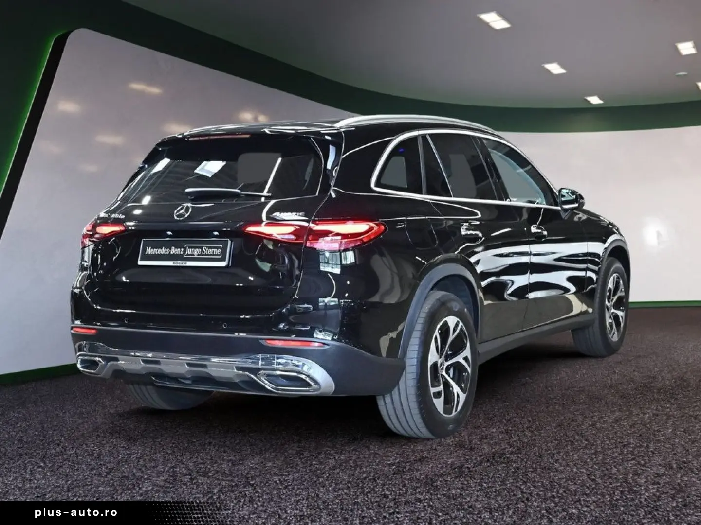 MERCEDES-BENZ GLC 300 e 4M Avantgarde Premium AHK LE&hellip;