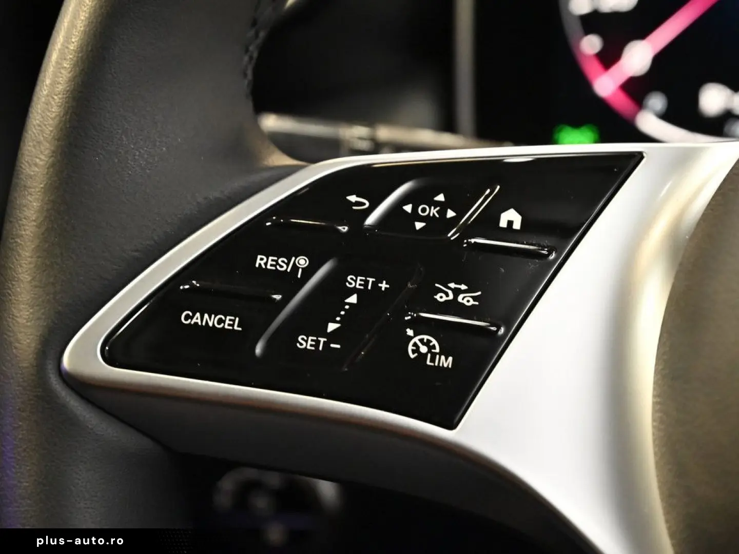 MERCEDES-BENZ GLC 300 e 4M Avantgarde Premium AHK LE&hellip;