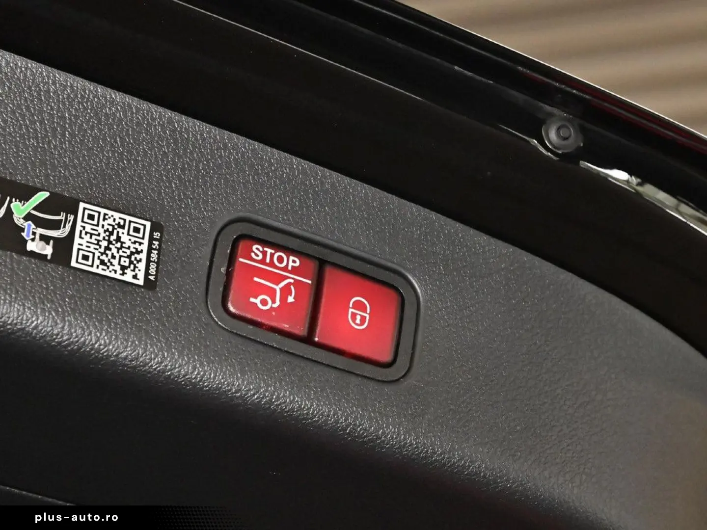 MERCEDES-BENZ GLC 300 e 4M Avantgarde Premium AHK LE&hellip;