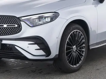 MERCEDES-BENZ GLC 300 d Coupe 4M   AMG BURM NIGHT ME…