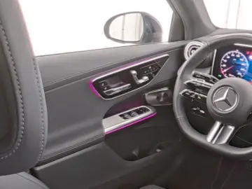 MERCEDES-BENZ GLC 300 d Coupe 4M   AMG BURM NIGHT ME…