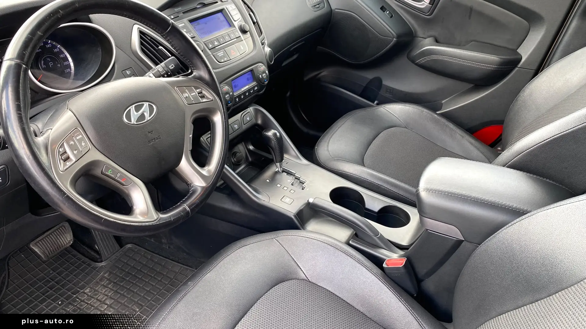 Hyundai ix35 2.0CRDI 136cp 4x4 Automat Rate fixe Avans 0
