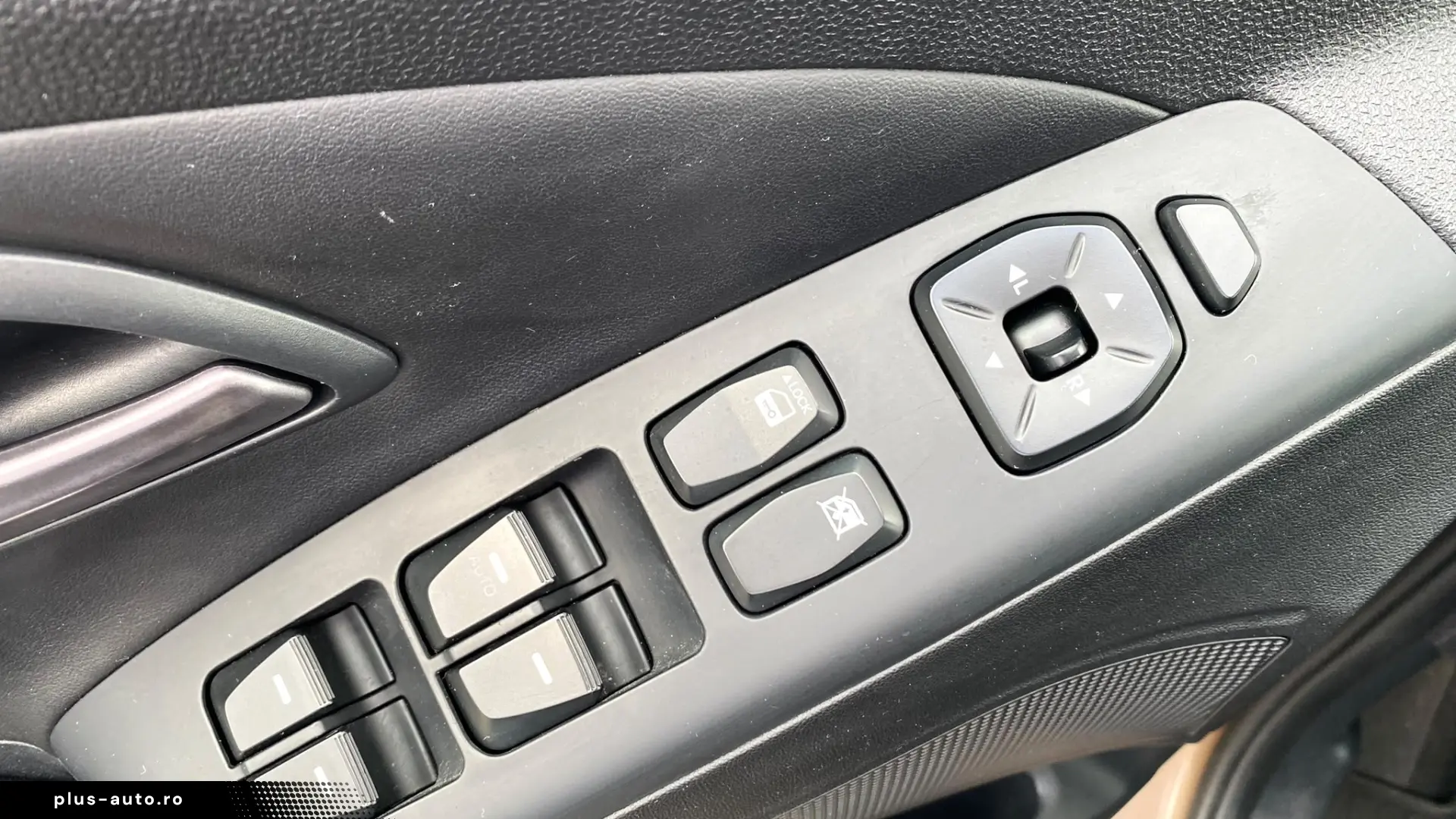 Hyundai ix35 2.0CRDI 136cp 4x4 Automat Rate fixe Avans 0