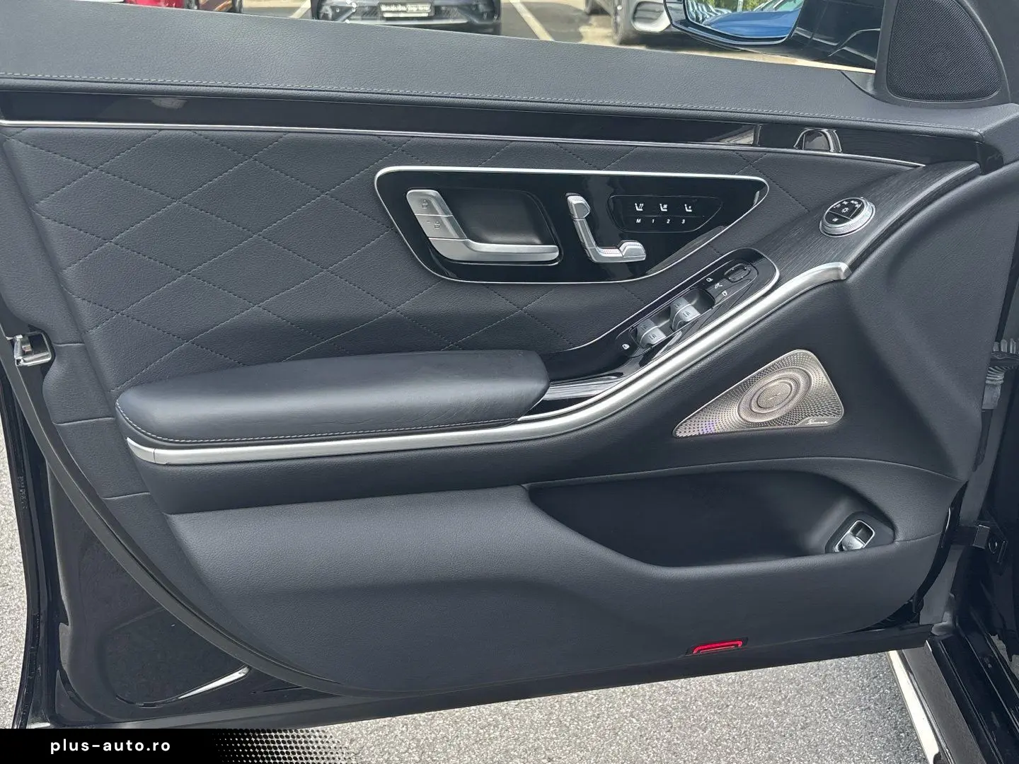 MERCEDES-BENZ S400d 4M AMG TV Burmester Massage Vnetil 360