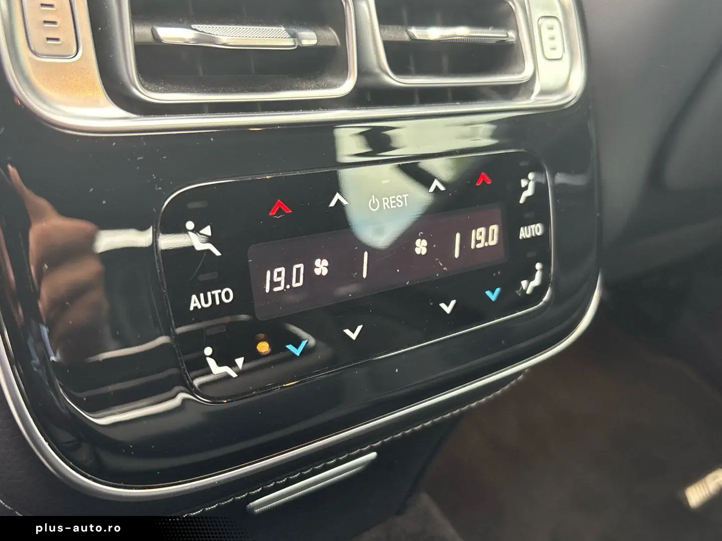 MERCEDES-BENZ S400d 4M AMG TV Burmester Massage Vnetil 360