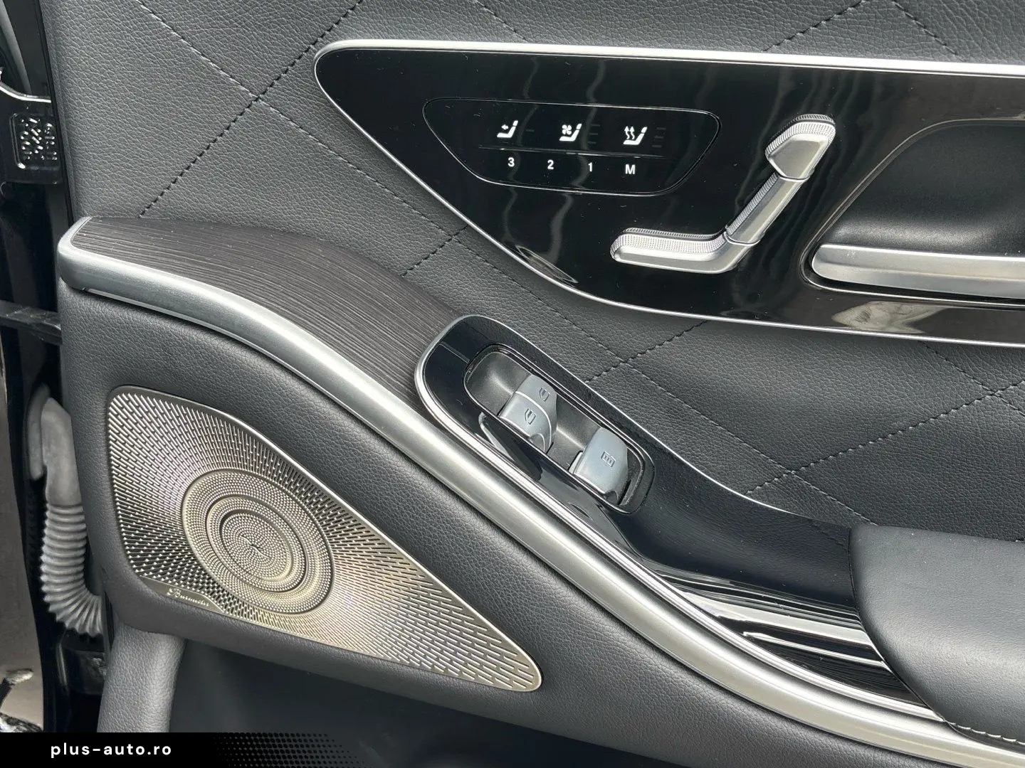 MERCEDES-BENZ S400d 4M AMG TV Burmester Massage Vnetil 360
