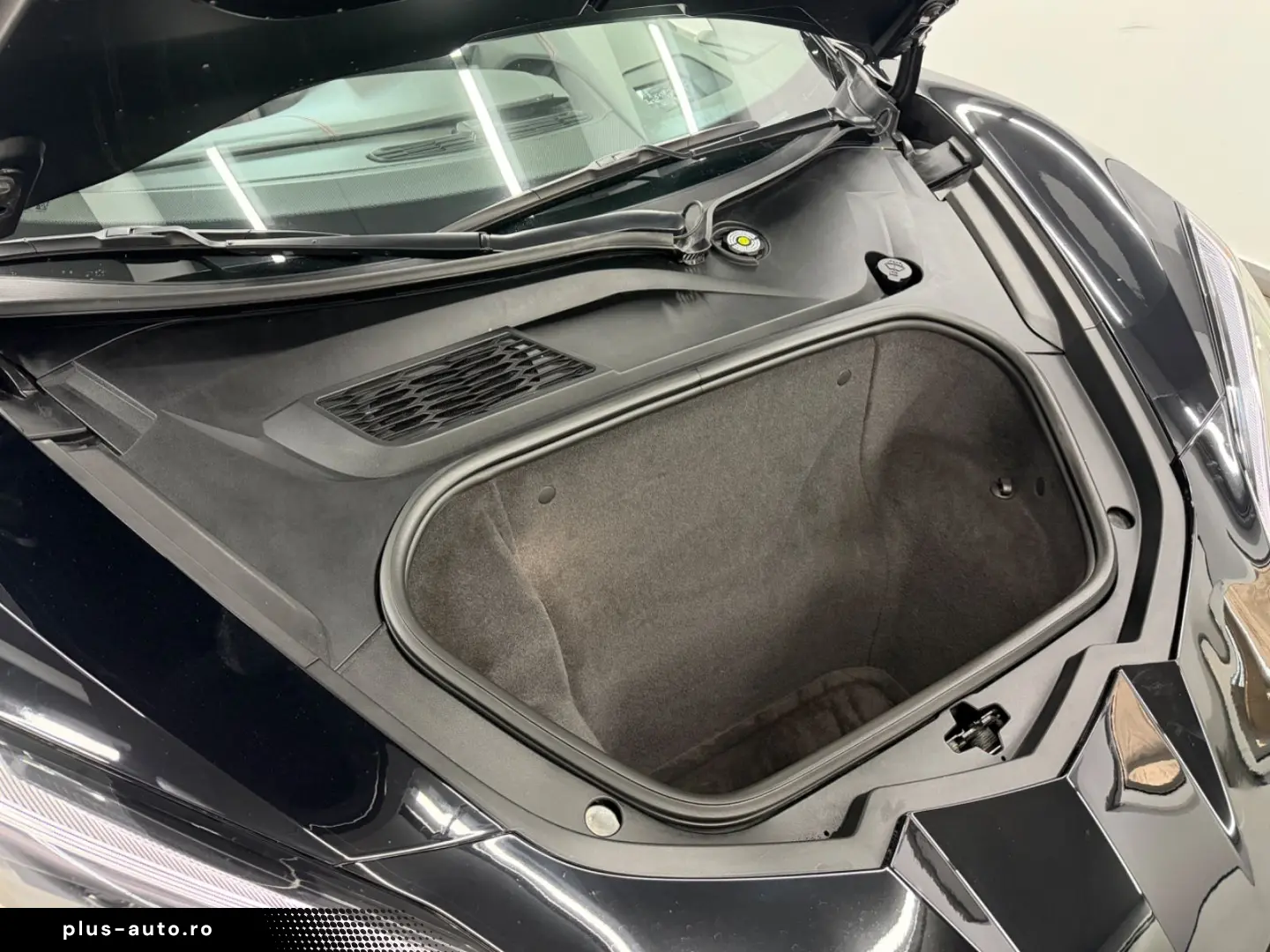 CORVETTE C8 6.2 V8 3LT Z51 Targa GT2 Seats HUD 360 Klappe