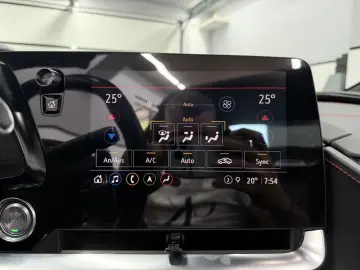 CORVETTE C8 6.2 V8 3LT Z51 Targa GT2 Seats HUD 360 Klappe
