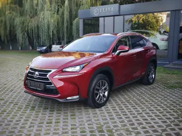 Lexus NX 300h Hybrid e-Four e-CVT