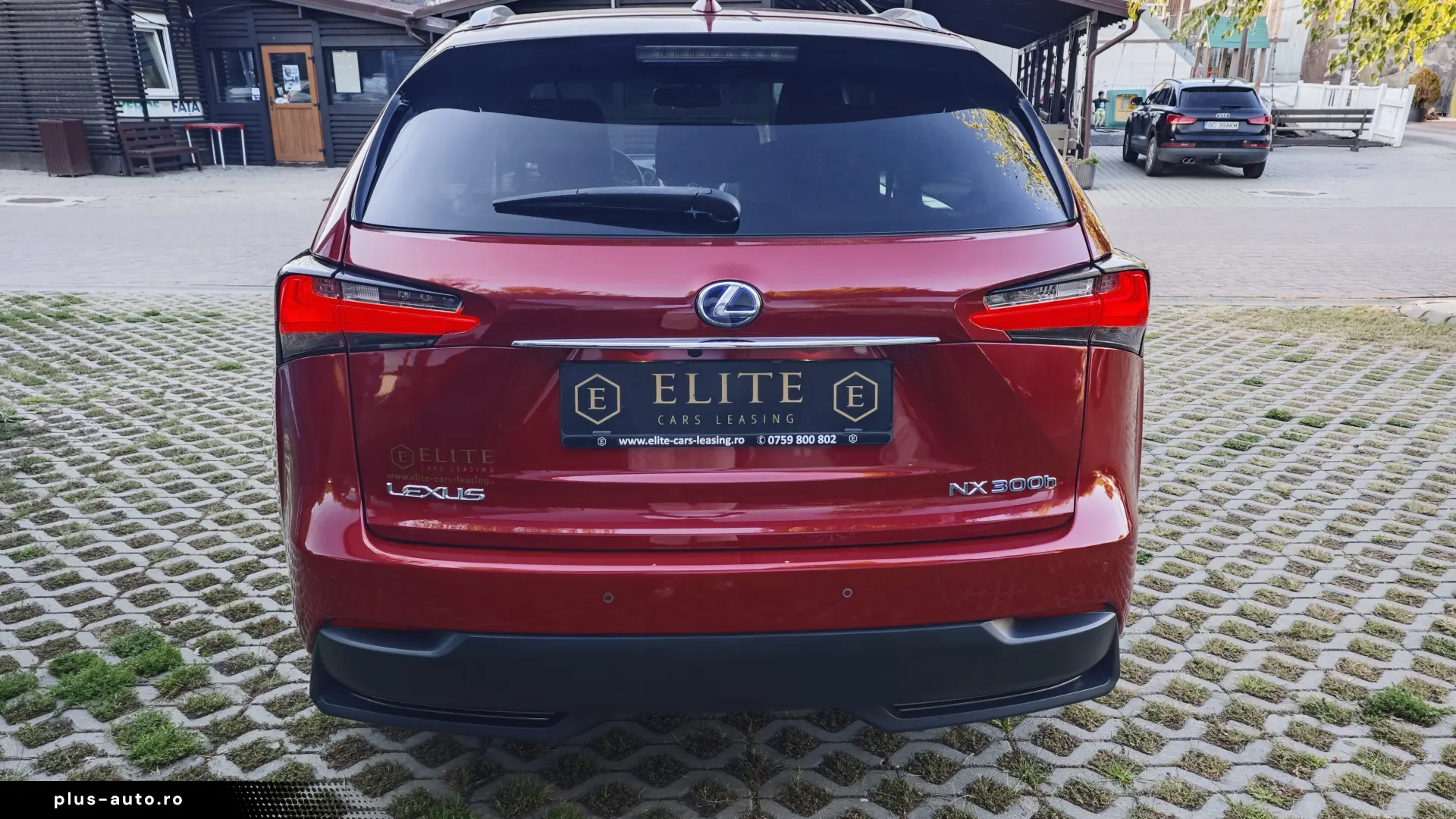 Lexus NX 300h Hybrid e-Four e-CVT