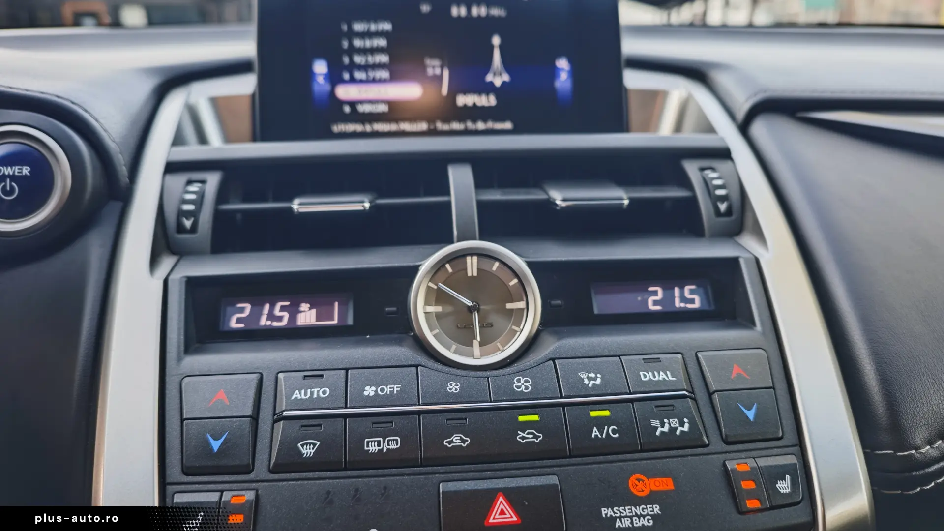 Lexus NX 300h Hybrid e-Four e-CVT