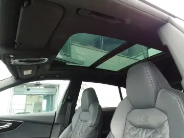 AUDI Q8 50 TDI S Line Plus quattro   HD Matrix