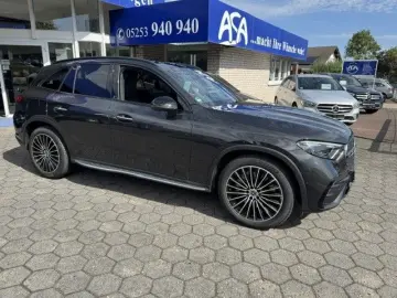 MERCEDES-BENZ GLC 220 d 4 M AMG 20Zoll Night Distron…